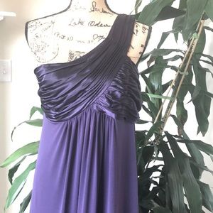 David’s Bridal purple Prom Dance Formal dress size 6